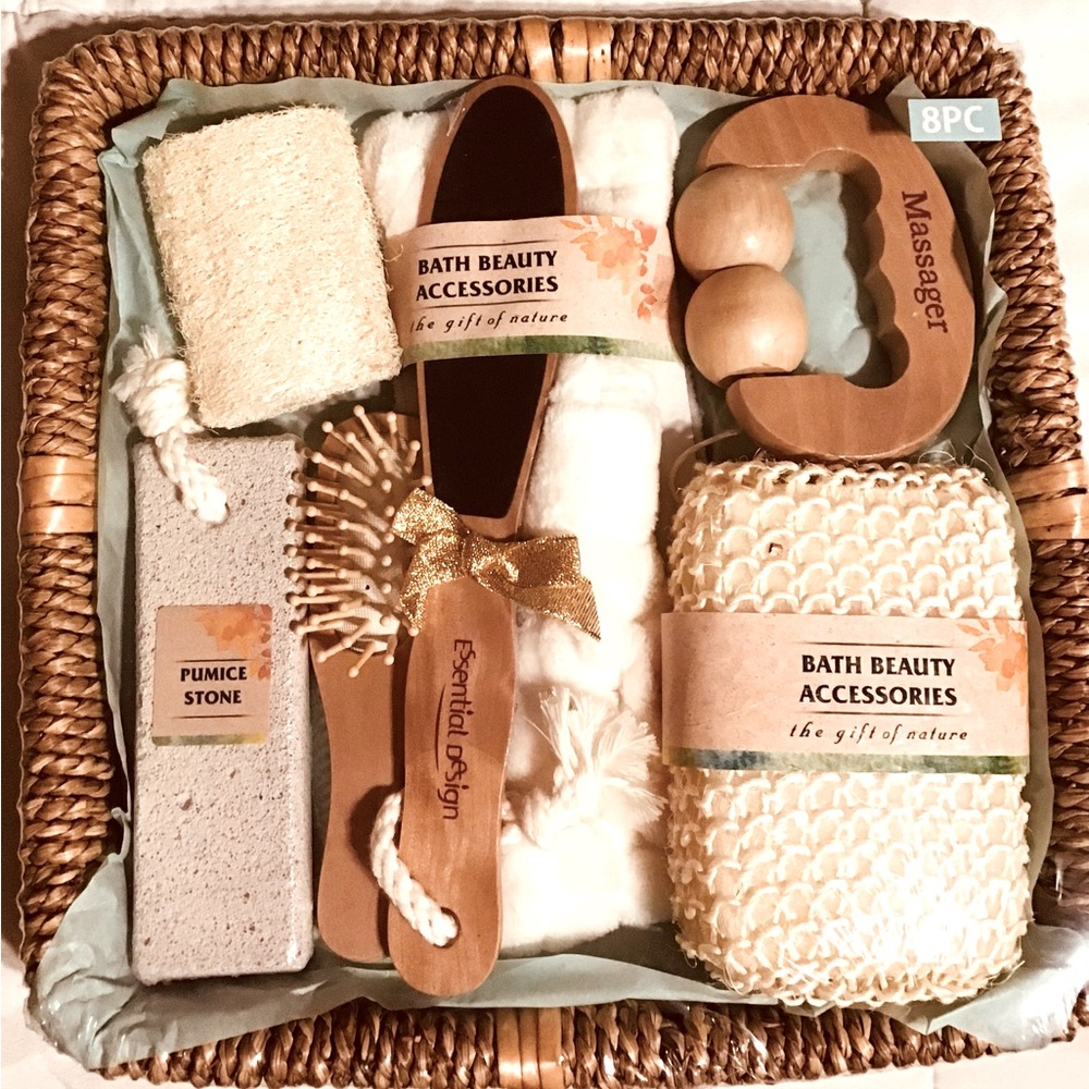8pc Bathbeauty Set New In Box